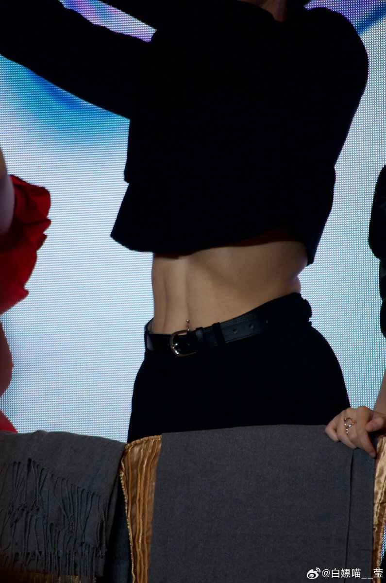 Feiveel13's tweet photo. Presenting one of Faye's miracles
"Abs" 

Bon appetit, blankets 😭🫶🫶 

FILLED BLANK WITH LOVE 
#FAYEYOKOinMacau https://t.co/jnvLi2ojFc