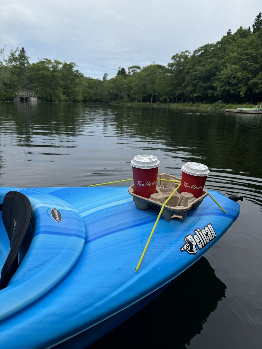COLLINMK's tweet photo. Happy Canada Day Weekend! 🇨🇦 ⁦@TimHortons⁩ #Lakelife #kayakwithTims https://t.co/AmcPlwpJw8