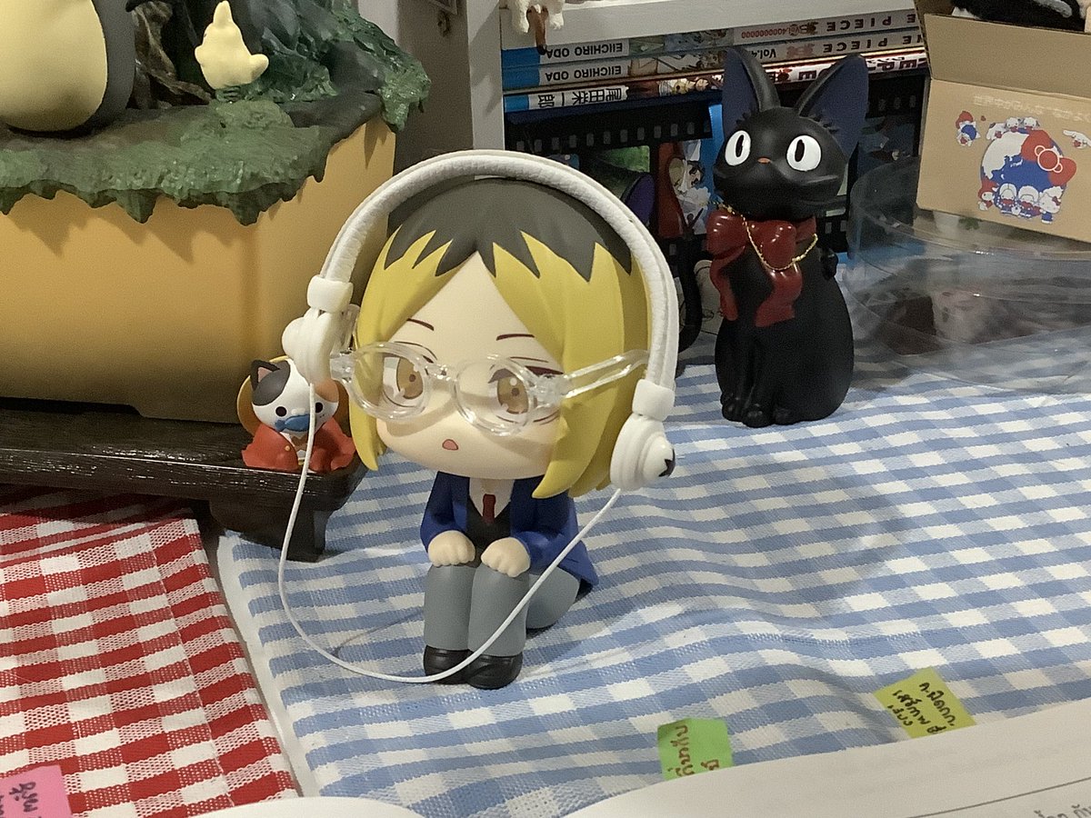 feelsoblue_'s tweet photo. nerdy https://t.co/VBarcA3CCC