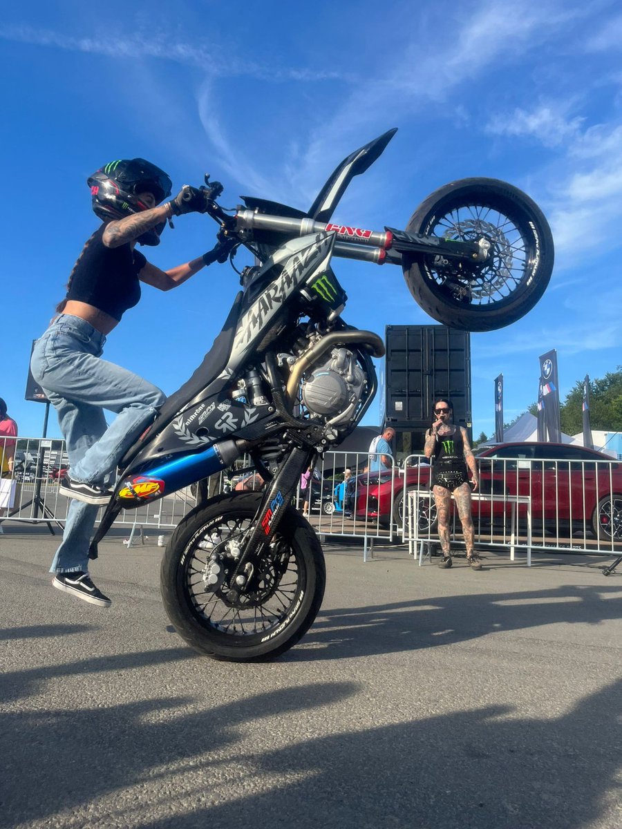 Monster Energy BE tweet media