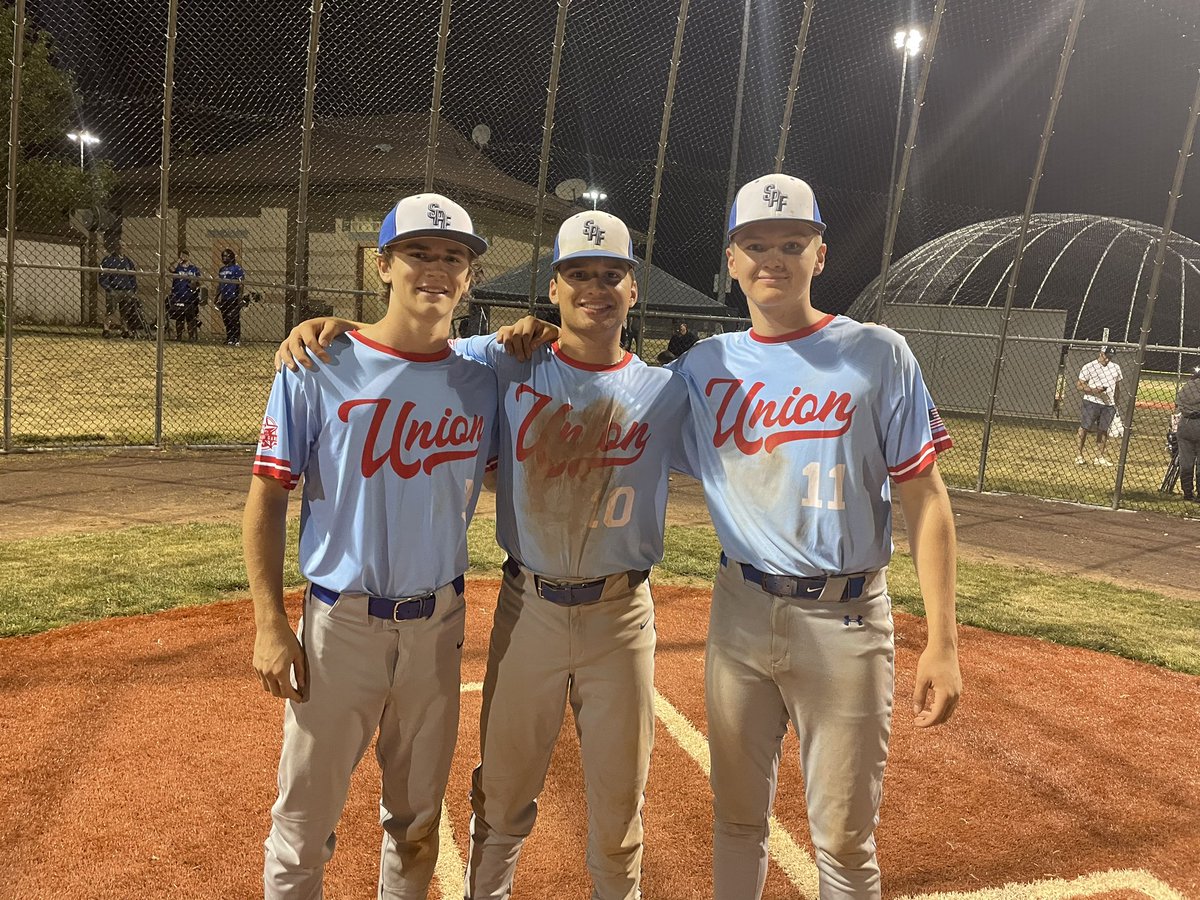 Sponheimer-2 hits, SB
LaRosa-3 hits (2B) and a very loud out, SB, and an insane diving catch in LF
Bates-2 scoreless with two backwards K to end inning 
Great job by these guys that to help Union County to 22-9 win over Essex