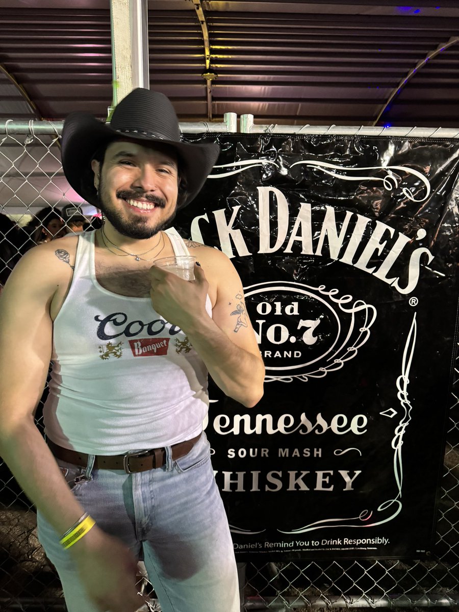 fleyva 🦋✨🤍 tweet media