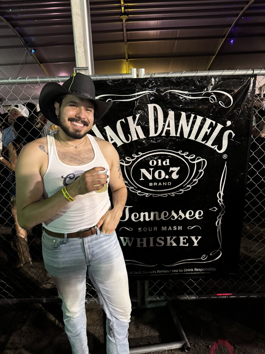 fleyva 🦋✨🤍 tweet media