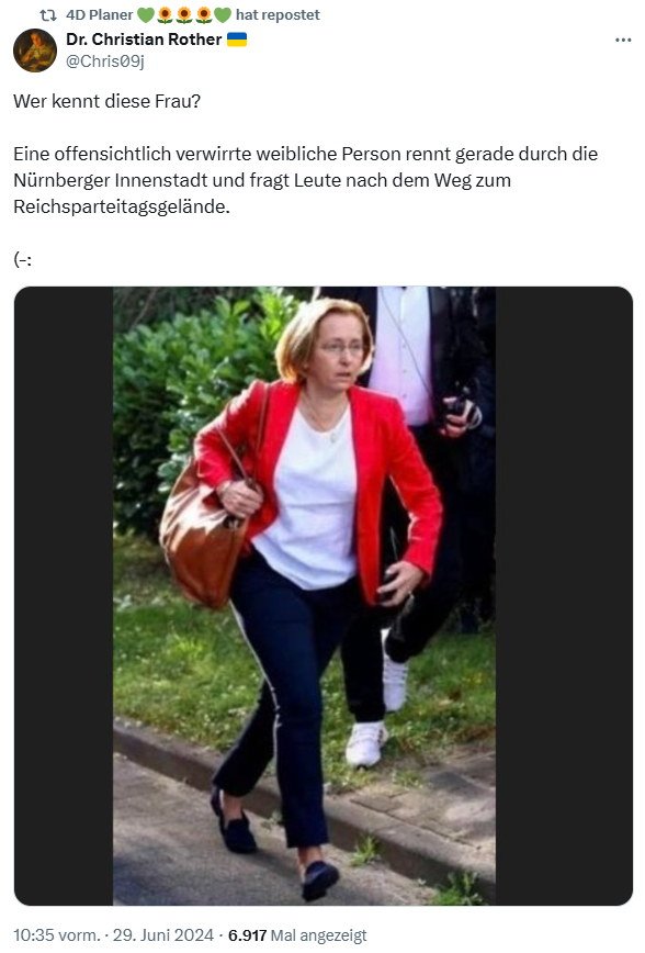 PeterBorbe's tweet photo. Linksradikale Hassaccounts machen sich darüber lustig, wie Politiker von einem wildgewordenen Mob durch die Straßen gejagt werden. Hatten wir schon mal in Deutschland, dass die angeblich "Guten" lachend am Straßenrand standen, während der politische Gegner vorbeigetrieben wurde. #Essen #AFDBPT2024