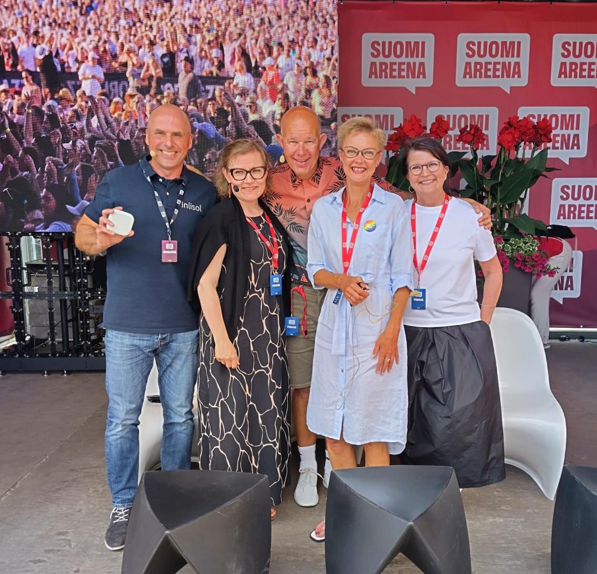 inlisol's tweet photo. @inlisol  järjesti yhden @SuomiAreena   panelikeskustelun tärkeän  yhteiskunnallisen asian puolesta  - teknologia hyvän hoivan tukena. Kiitokset
@KajKunnas :lle eriomaisesta juontamisesta ❤️ ja muille osallistujille. Livestream tallenne: https://t.co/KNjNlcQE5l https://t.co/djMgGvwfFY