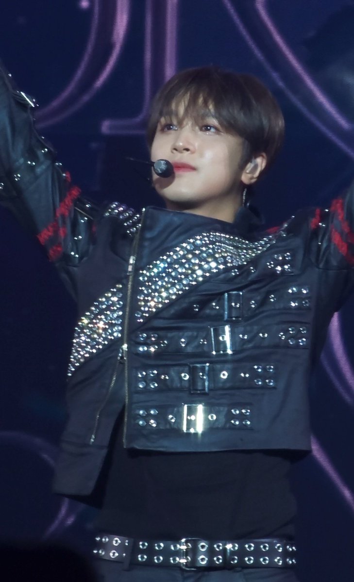 keetabambam's tweet photo. หล่อมากจริงๆ 😭😭💘
#TDS3inSG #haechan
#NCTDREAM_THEDREAMSHOW3_in_SG https://t.co/jhmEQxfTmZ