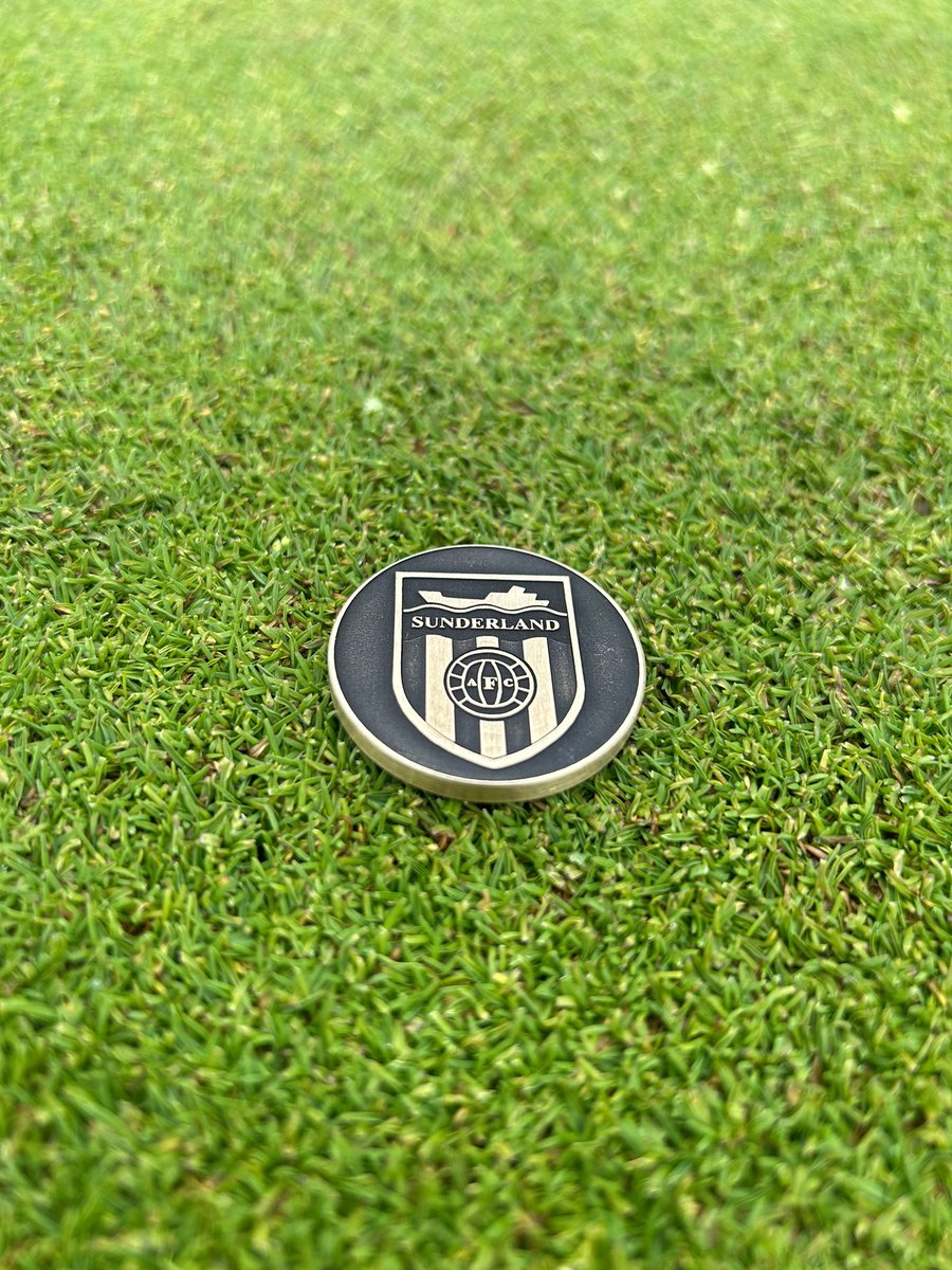_NiallSalmon's tweet photo. Lovely bit of kit from Maddison golf👌🏼 #SAFC https://t.co/mQiZia1q0x https://t.co/6b1Ukg6W8t