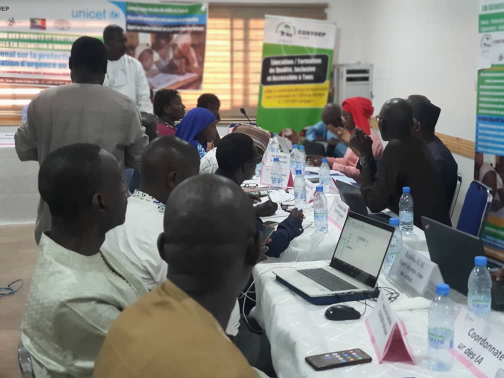 SenegalCape's tweet photo. Dialogue National sur la Protection des Enfants en Situation d'Urgence.
La Cellule d’Appui à la Protection de l’Enfance (CAPE) a pris part au Dialogue national sur la protection des enfants en situation d'urgence, tenu du 27 au 28 juin 2024 aux Résidences Féto 2 à Dakar.
#COSYDEP https://t.co/PBTMj0Bcd8