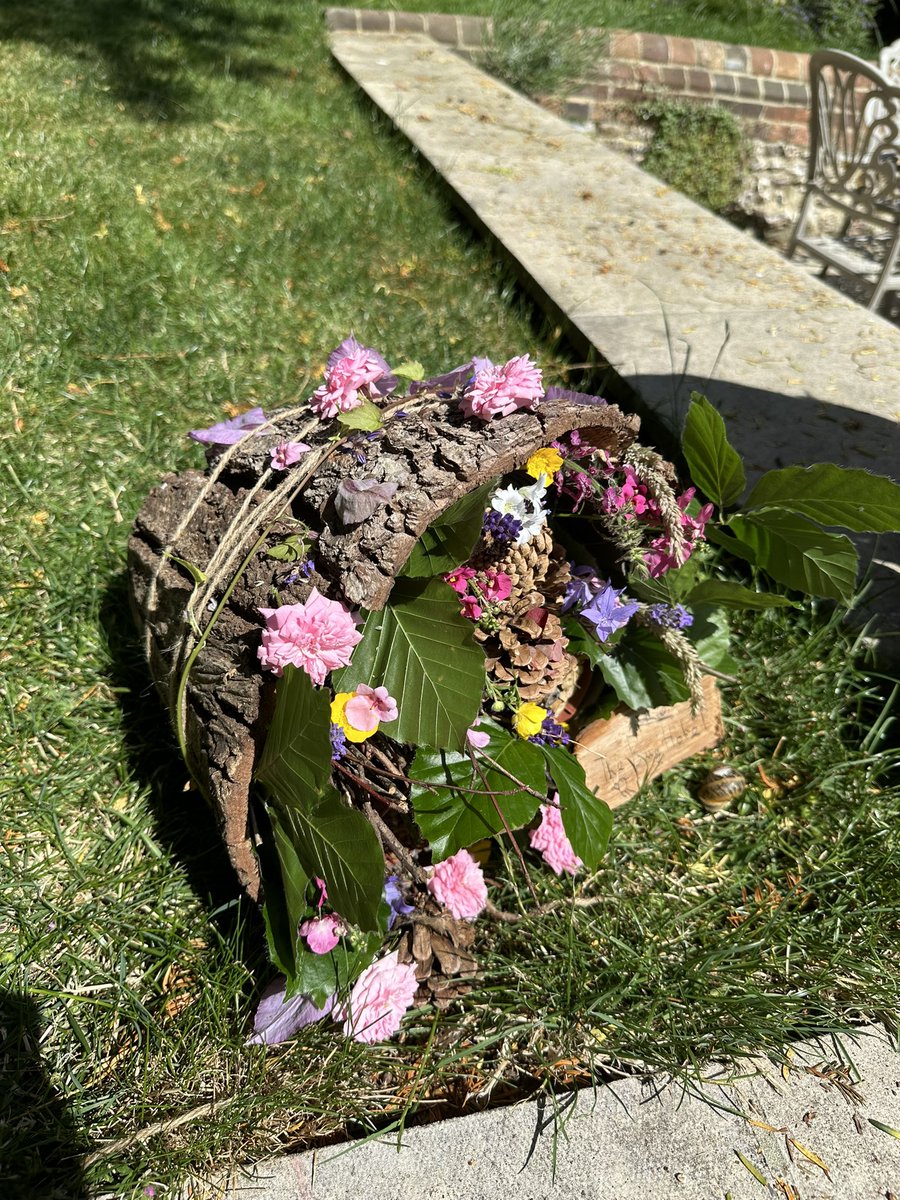 SarahBurge tweet media