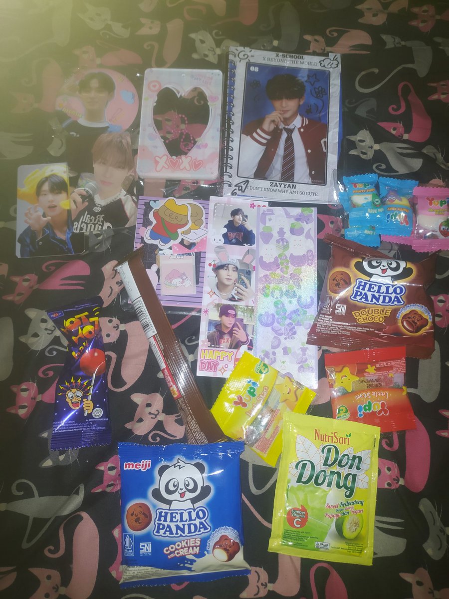 Makasih <a href="/x0x0latte_/">x0x0latte</a>  hadiah GA nya sampe, cahol nya baguusss, kebetulan nyari cahol, udh  dari kamu udh 2 jadinya caholnya 🤭freebies nya banyaaak syekaliii