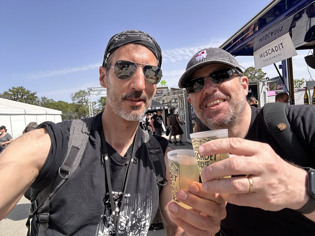 zancan 🌿 tweet media