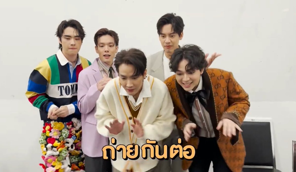 usako_kc's tweet photo. Vlog มาแล้ว😆✨💕

▶️ https://t.co/G5LzJXCoRo

#TiktokShopRunwayxSB5
#ขุณขิมมอญ
#CTRPANUWAT
#บาสเด็กอ้วนที่แท้จริง
#TaeDarvid
#TEeThanapon
#teeworld https://t.co/TjV6XNMBwk