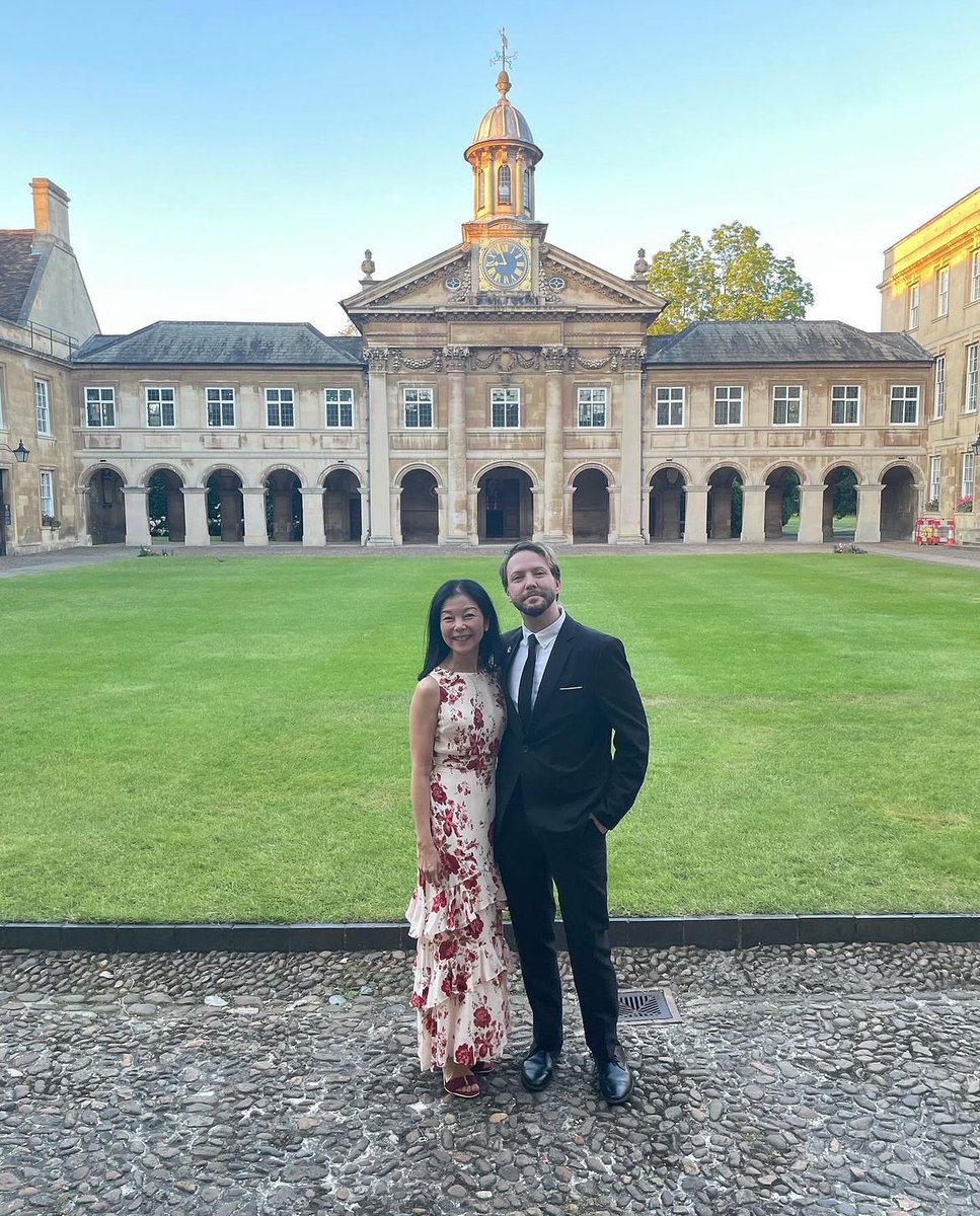 HarvardClubUK's tweet photo. It was a celebration of friendship and historical ties between @Harvard and @Cambridge_Uni. Thank you to Emmanuel Master Doug Chalmers for hosting, to guest speaker Robbie Stamp for an illuminating speech and to @HarvardClubUK Past President Joan Maclver for organising. https://t.co/cbVn6NJHmA
