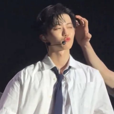 ตัวพ่อเกิน พี่รู้พี่หล่อ