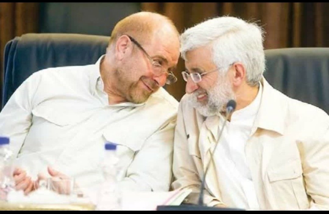 dr__molavi's tweet photo. همه ما متحدانه جهت افزایش مشارکت و برای روی کار آمدن یک دولت كارآمد با مبانی انقلابی تلاش خواهیم کرد.
یک جهان فرصت ،یک ایران جهش،هر ایرانی یک نقش پر شکوه
فصل پیش رو موسم‌ همدلی و تلاش است
#دکتر_سعید_جلیلی https://t.co/CQEaUzt5QQ