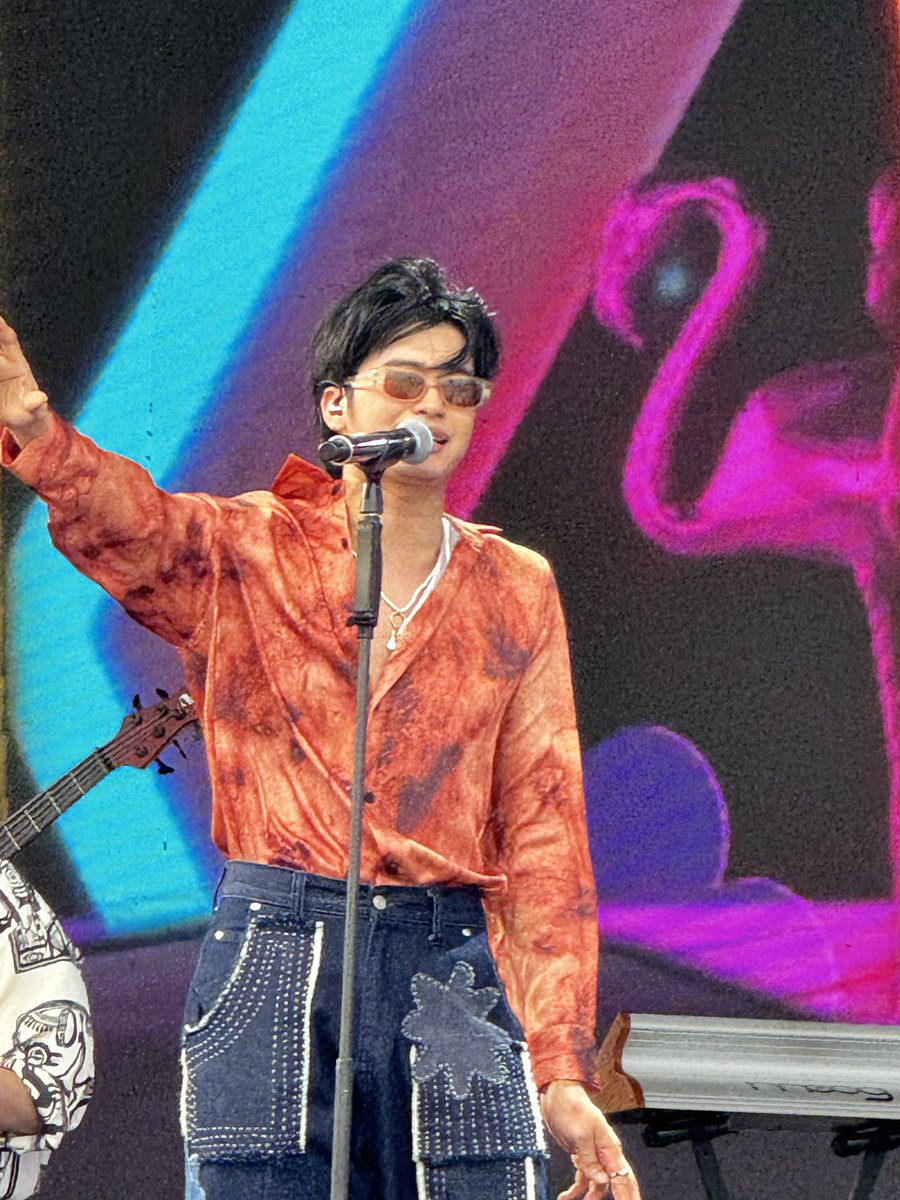 madamsashimi's tweet photo. สบายใจละ 
พรุ่งนี้บินกลับญี่ปุ่นอย่างสบายใจ สบายหู 
ถ่ายคลิปจนเมมเต็ม 😂 

นนท์ เก่งมาก 
เป็นตลกที่ร้องเพลงเก่งจริงๆ ค่ะ

#rimpha #rimphasummerontheหาด 
#nontfam https://t.co/9uj7tl8hVO