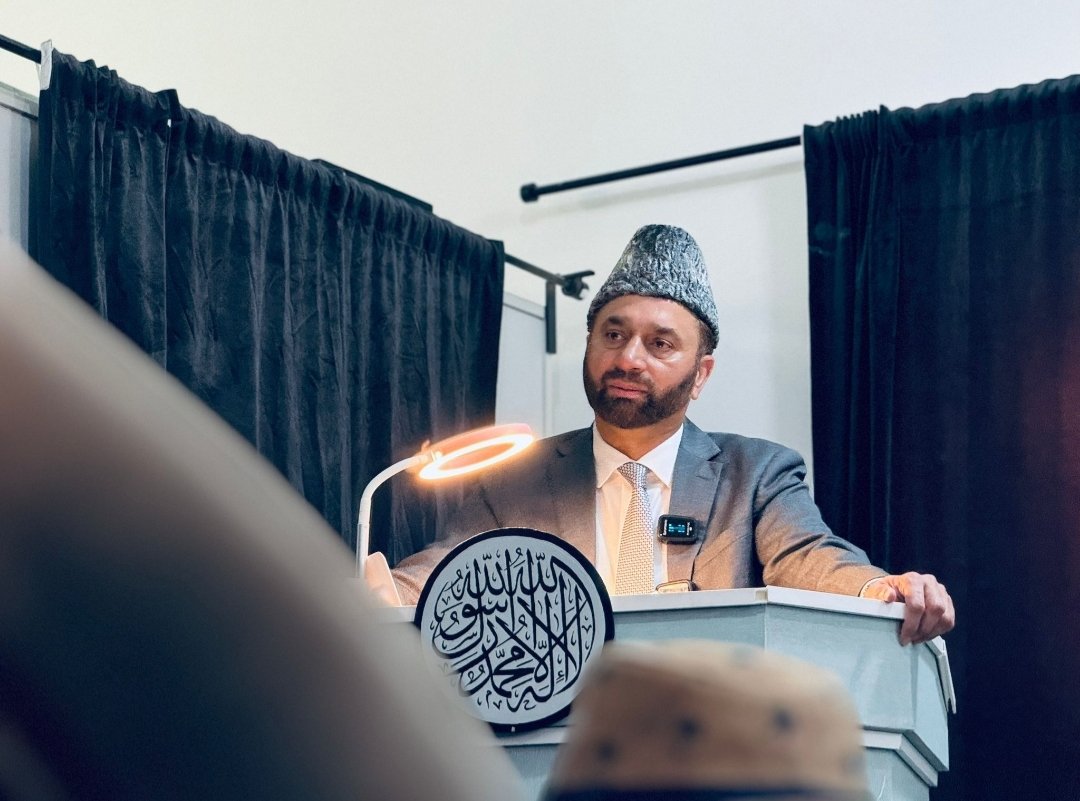 Yesterday our missionary incharge, shahid kahloon sb.
Announced that we finally got permission to build our own mosque in Finland.
We are finally building our own mosque here🥳.
I took the photo so no copyright.
