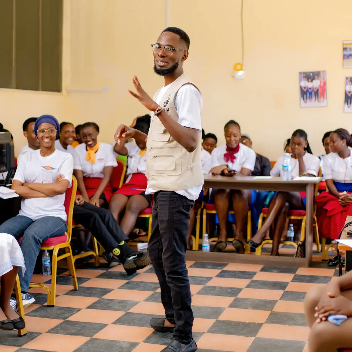 KUBIS_IATA_ATC's tweet photo. #kubisaviationcollege, we give you the best and we keep you smiling
#LearnAndFly
#septemberintakekubis https://t.co/UW5hfM14VM