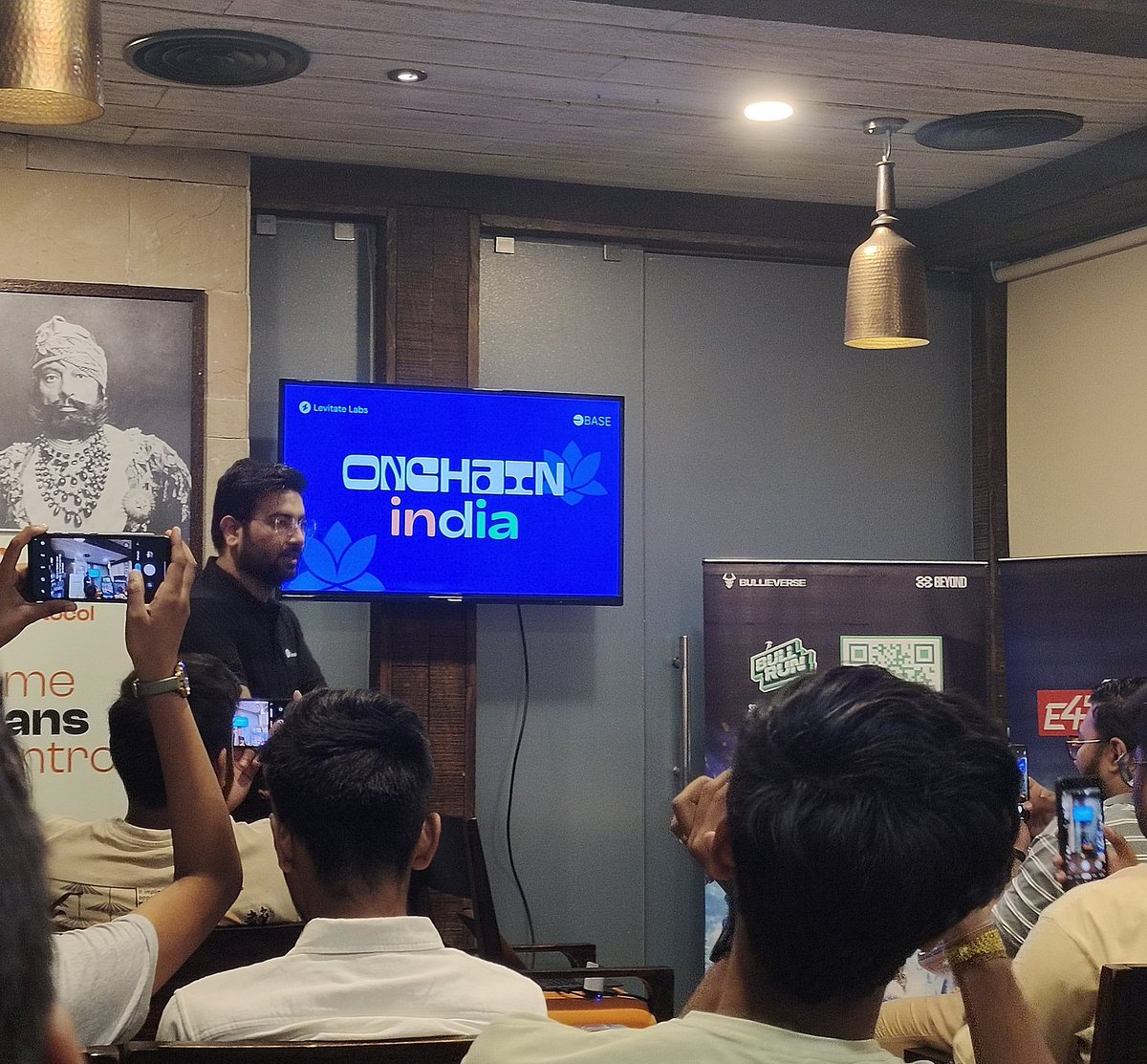 i_umang24's tweet photo. Attending #OnchainIndia web3 event Jaipur by Levitate Labs 🔥🚀 https://t.co/PCTrBtCPNx