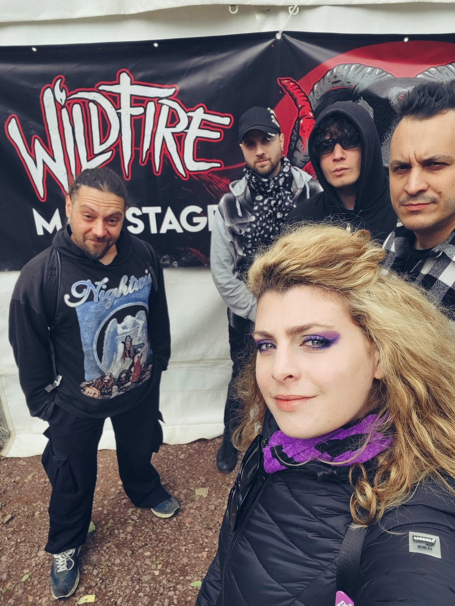 VioletBlend's tweet photo. || We're at @WildFireFestUK in Wanlockhead, Scotland ππ΄σ §σ ’σ ³σ £σ ΄σ Ώ ||
.
#violetblend #wildfire #wildfirefest #wildfirefestival #scotland #Wanlockhead #Wanlockheadinn #alternativemetal #femalemetalsinger https://t.co/Wy6WhBDzVS