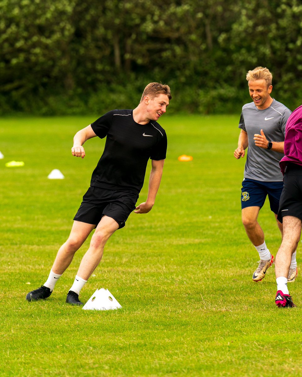 Bootle_FC's tweet image. 🙌 The lads returned to pre-season on Thursday evening!

We kick off our pre-season campaign with a game at @maghullfc a week today.

#UpTheBucks | 📸 @willgriff_uk 🟡🔵