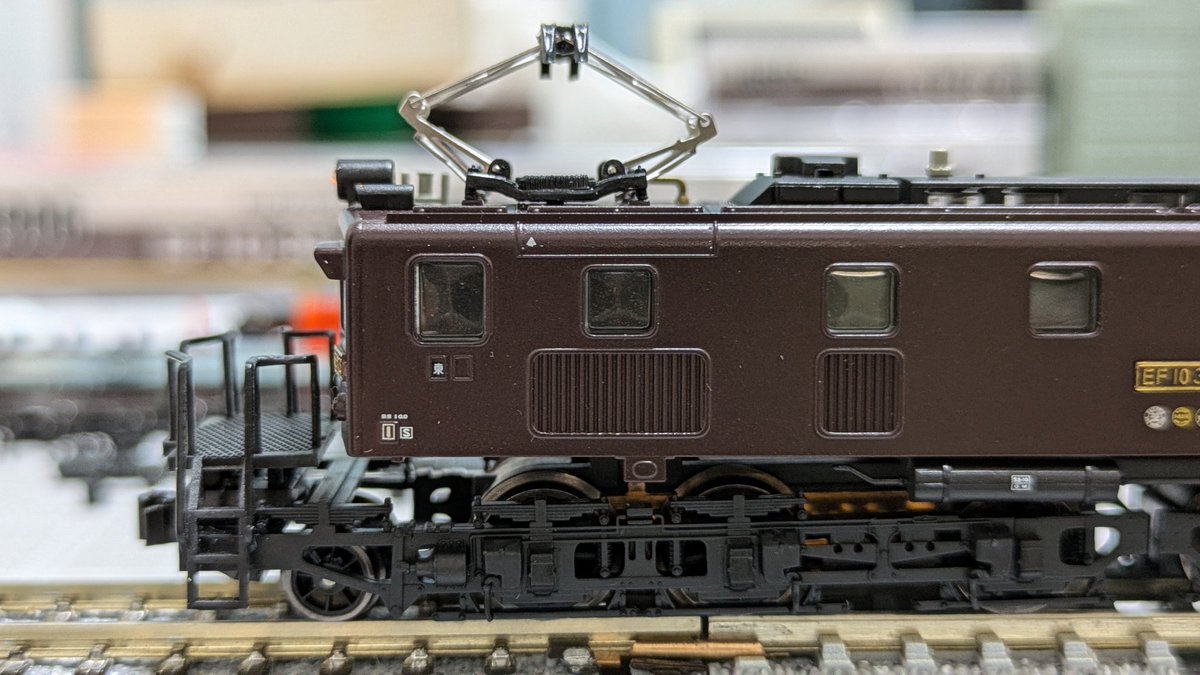 スハフ32形17号 tweet media