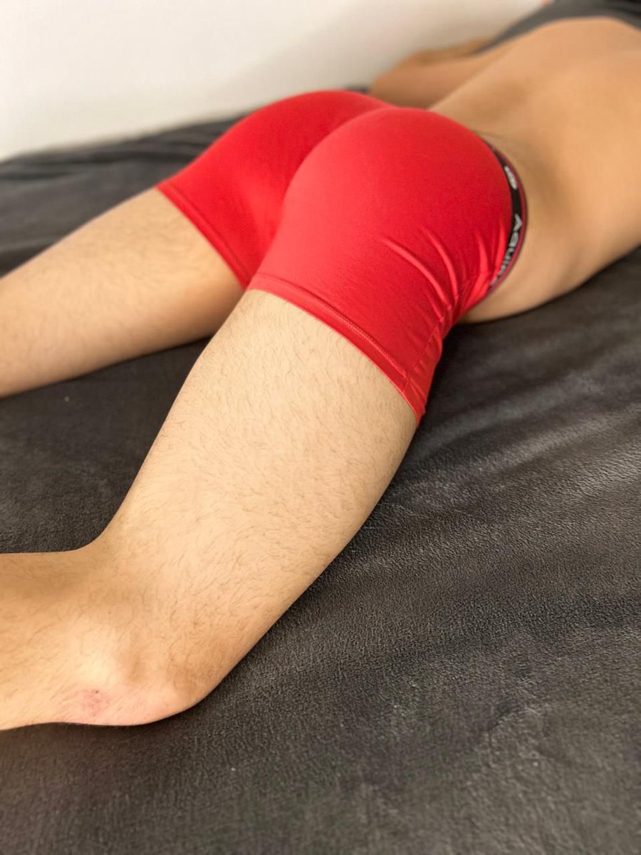 mineiro_gay_28's tweet photo. Esse primo @seusobrinho22 tem uma bundinha maravilhosa, pena que é hétero kkkk. 
@xvideoxxx18 
@BoysOficialBH 
@BHMachos 
@TopBoysBH 
@Anunciabh 
@favellabh https://t.co/VmhxNnZr8W