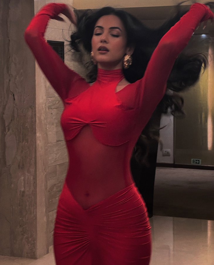 GRPVTOtXwAA68O1?format=jpg&name=900x900