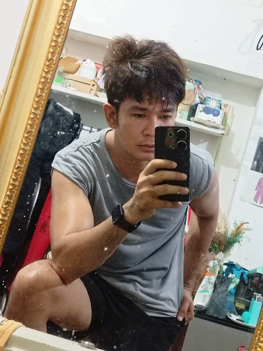 renderclight's tweet image. After workout of buhat-buhat
#forhealth #workout #selfie