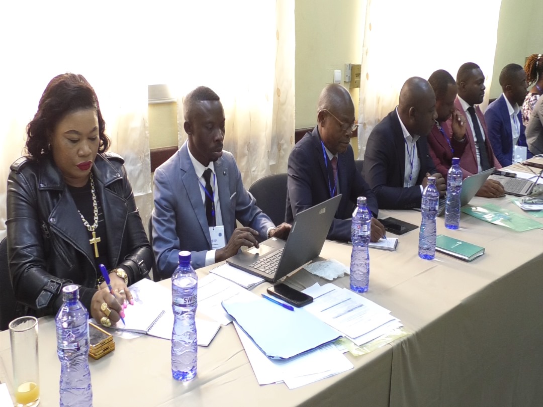 2/4Assemblée Générale de transfert officiel  du SSRTE ,les Administrateurs nationaux et provinciaux dotés des compétences nécessaires, ont fait serment de " *NE JAMAIS DIVULGUER LES INFORMATIONS SANS L'AUTORISATION DU PRÉSIDENT DE LA CISTEMA*"