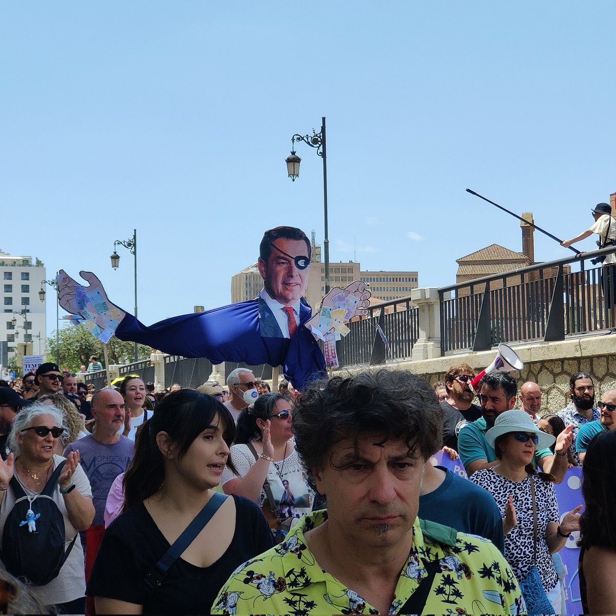 Gracias a todos por hacer esto posible. #29J #malaganosevende