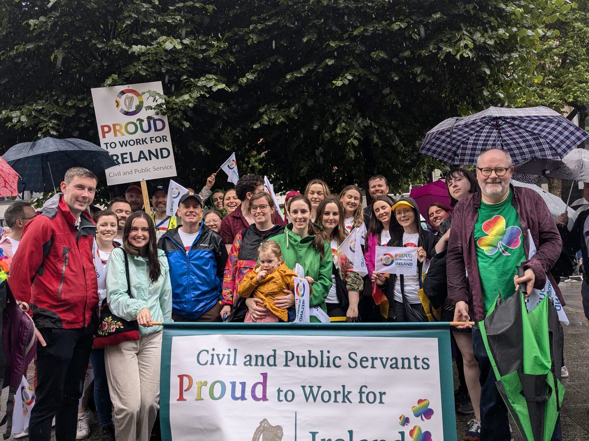 Together with colleagues across the civil and public service, <a href="/dfatirl/">Irish Foreign Ministry</a> is proud to march in #Pride2024.

We are #ProudToWorkForIreland at home and abroad. 

LGBTI+ rights are human rights – Ireland is committed to promoting and protecting human rights for all 🏳️‍🌈🏳️‍⚧️