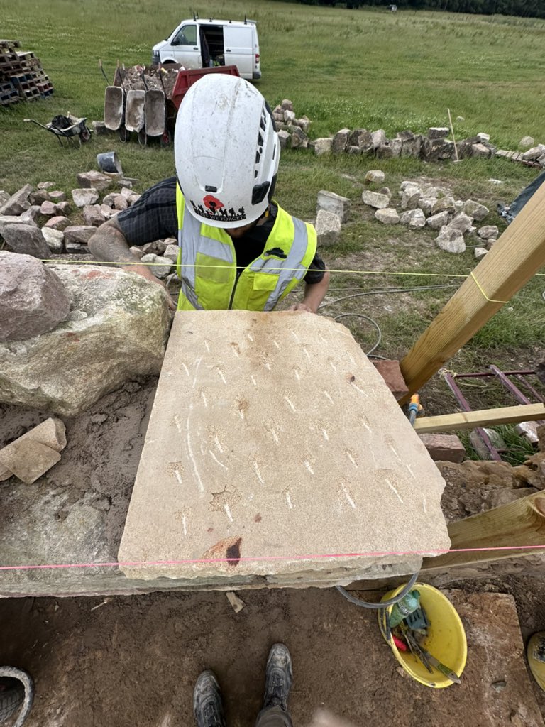 EdinburghStonemasons tweet media