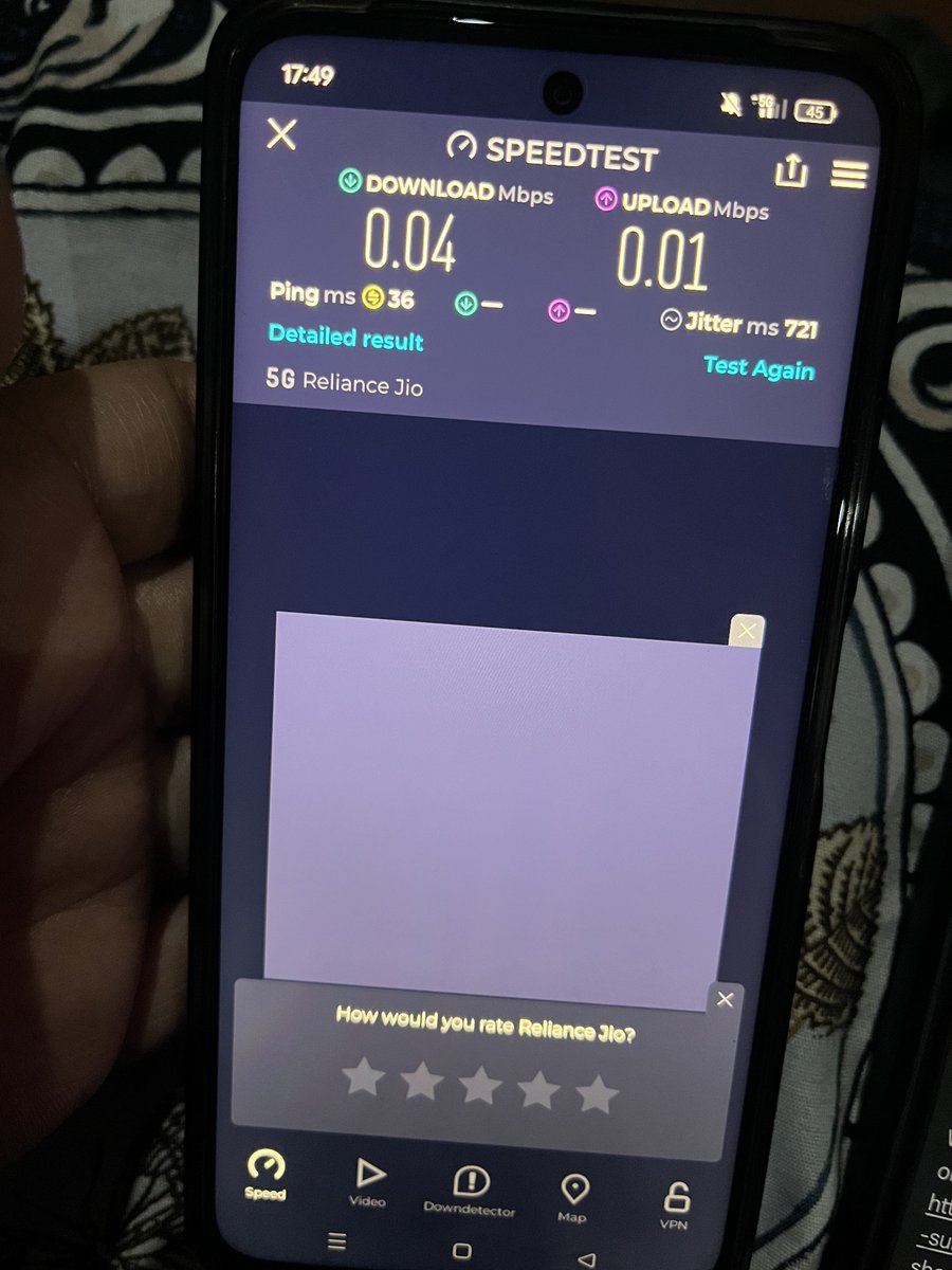 iamasagar's tweet photo. Wah kya 5G ki speed hai bhai. Maja hee aa gaya. Complaint karne ke baad bol rahe hai sab achha hai. Lagta hai main he space me rehta hu isliye 5g nahi chalta. @reliancejio @JioCare https://t.co/yxIwec2pZ0