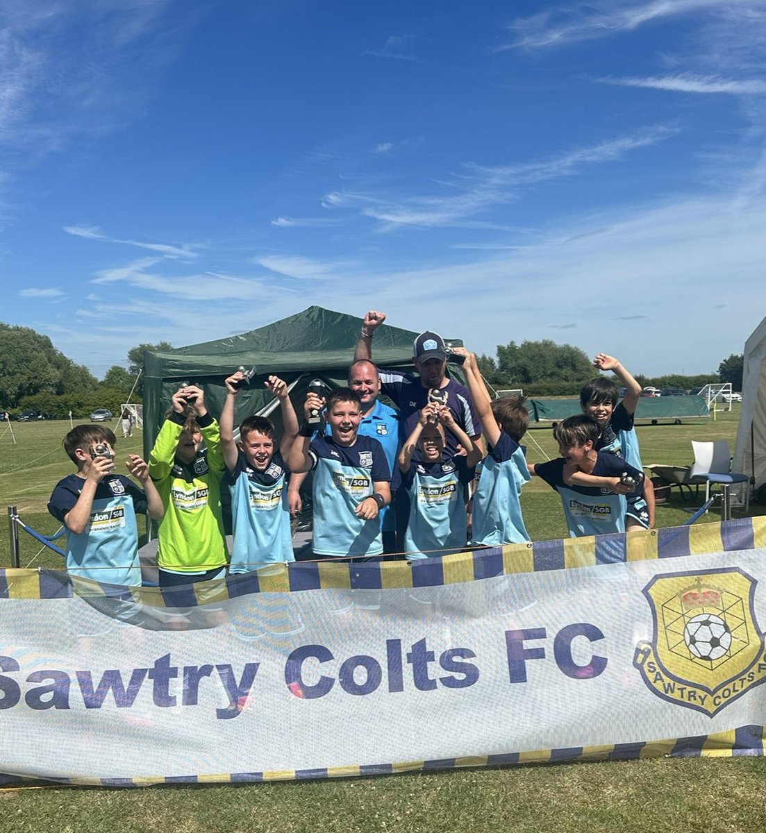 jon (@jonsmith_lufc) on Twitter photo another final, another trophy 🏆
These boys are ridiculously talented !!!
Thank you again for the support this season, looking forward to the next @Lyndon_SGB <a href="/DanEds4/">Daniel Edwards</a>
👏👏👏 another final, another trophy 🏆
These boys are ridiculously talented !!!
Thank you again for the support this season, looking forward to the next @Lyndon_SGB <a href="/DanEds4/">Daniel Edwards</a>
👏👏👏