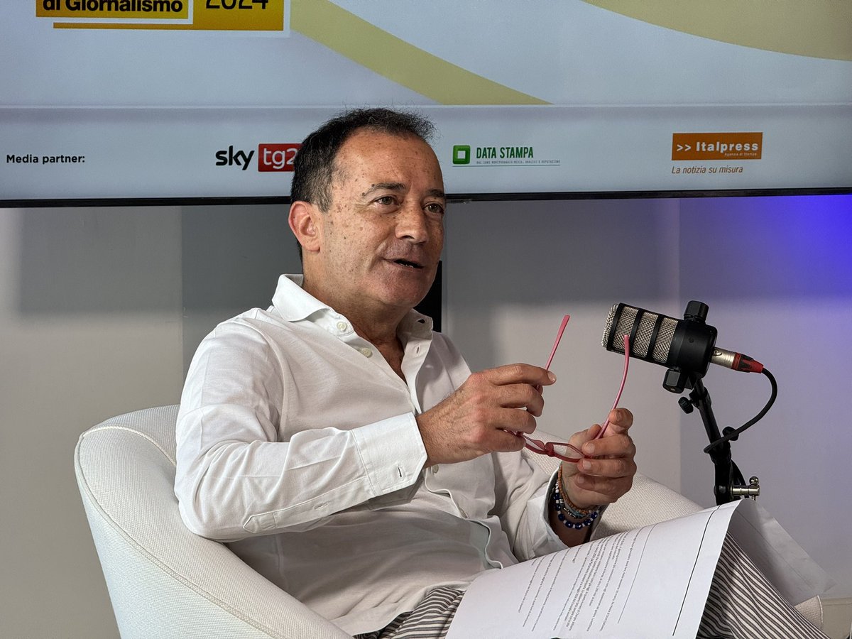 Vittorio Verdone, Direttore Communication &amp; Media Relations del #GruppoUnipol, apre il dibattito su giornalismo e intelligenza artificiale.  <a href="/PremioIschia/">Premio Ischia Internazionale di Giornalismo</a>