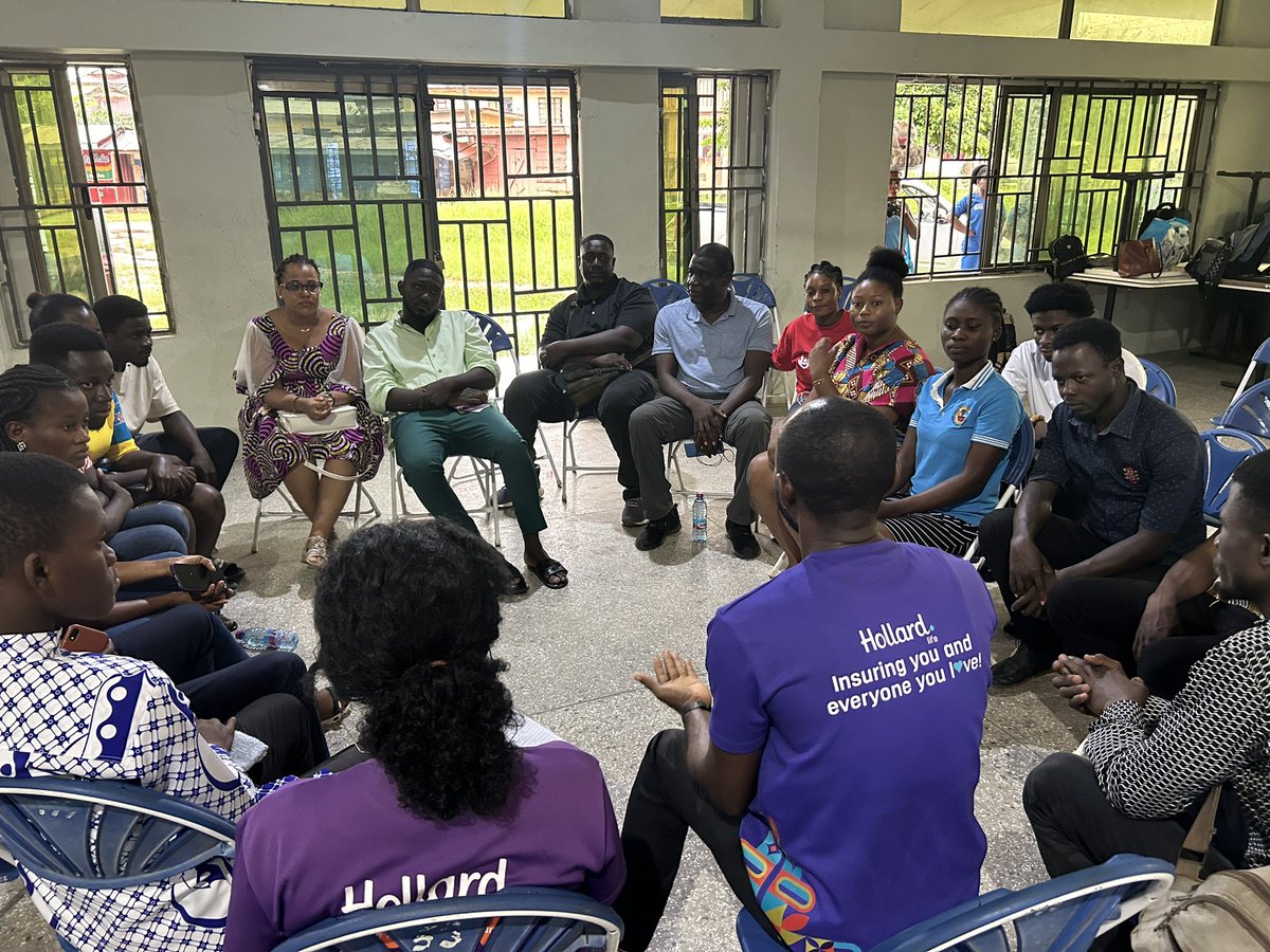 Barcampghana's tweet photo. Frederick Agyarko, #Hollard Rep in #Koforidua, led a #bckdua breakout session on insurance.
Hollard’s policies were shared, discussed & interrogated.
@Hollard: #Ghana’s favorite insurer.
#BarcampKoforidua 2024 @ #AppentengHall, #Kofcity.
#KofcityKonnect @HollardGhana https://t.co/xvR0aIzrh2