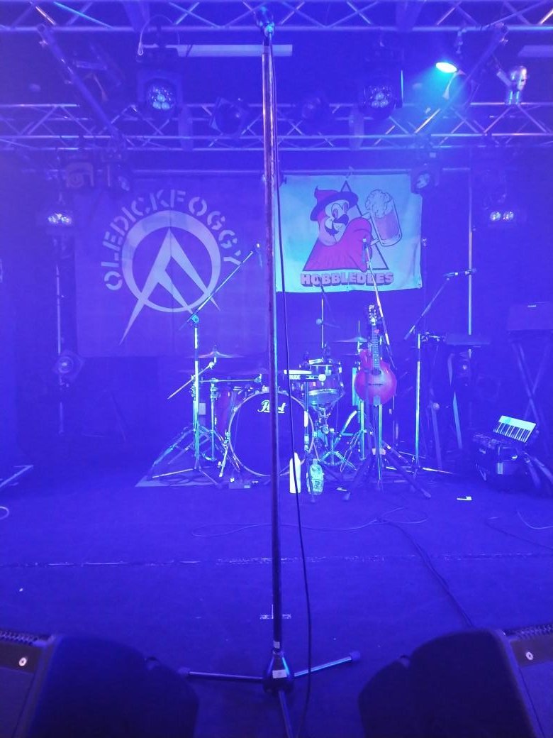 Bonny19840802's tweet image. 長野で俺的最強2マン！
オールディックフォギーもホブルディーズも楽しかった🥺
明日も高崎で楽しむよ⭐

#HOBBLEDEES
#OLEDICKFOGGY