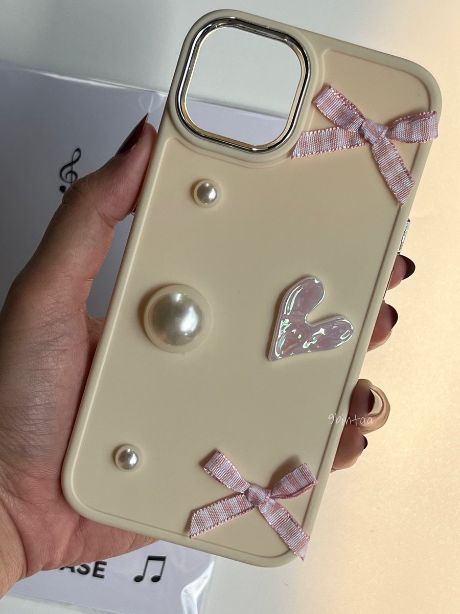 9bintaa's tweet photo. i can’t … phone case ini terlalu lucu

nemu casing super aesthetic harganya masih affordable, detailnya super rapih gini emang boleh?! koleksi storenya bikin pgn cekout semua🥹🤏🏻 https://t.co/zHkQdsmMQ7