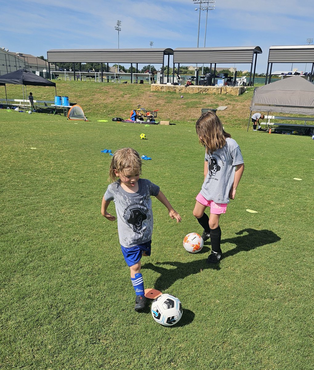 DNorman14's tweet photo. Awesome week! 1st time having all 3 kids at soccer camp! https://t.co/7Tpo8OeFY4
