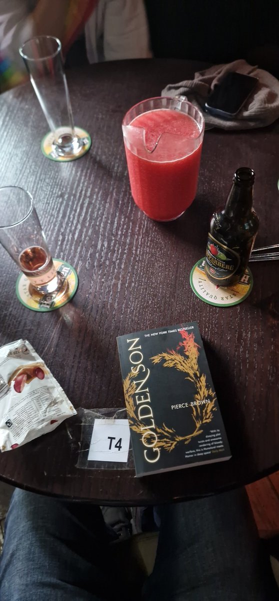 WotDaighanShan's tweet photo. @Marcie_ATL @Pierce_Brown I am not nearly as cool as #Sevro. https://t.co/E9fZduHYi3