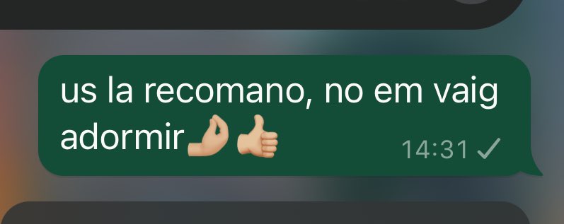ccclarament's tweet photo. la review que necessites https://t.co/FKO6OP21uP