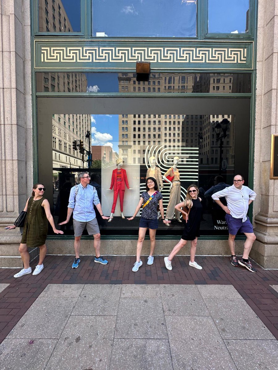 Maryl Kreider MD MSCE (@marylpennpulm) on Twitter photo After a class photo the first years and <a href="/PennPulmonary/">PennPulmonaryFellowship</a> leadership headed out for celebratory lunch and then a race around center city for a scavenger hunt. The teams fought hard but eventually “Gritty’s Girthy Color-Changing Navels” emerged victorious though some cried foul. After a class photo the first years and <a href="/PennPulmonary/">PennPulmonaryFellowship</a> leadership headed out for celebratory lunch and then a race around center city for a scavenger hunt. The teams fought hard but eventually “Gritty’s Girthy Color-Changing Navels” emerged victorious though some cried foul.