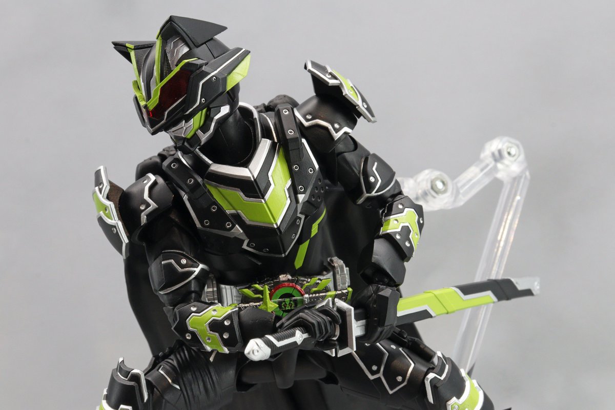 S.H.Figuarts 仮面ライダータイクーン ブジンソード