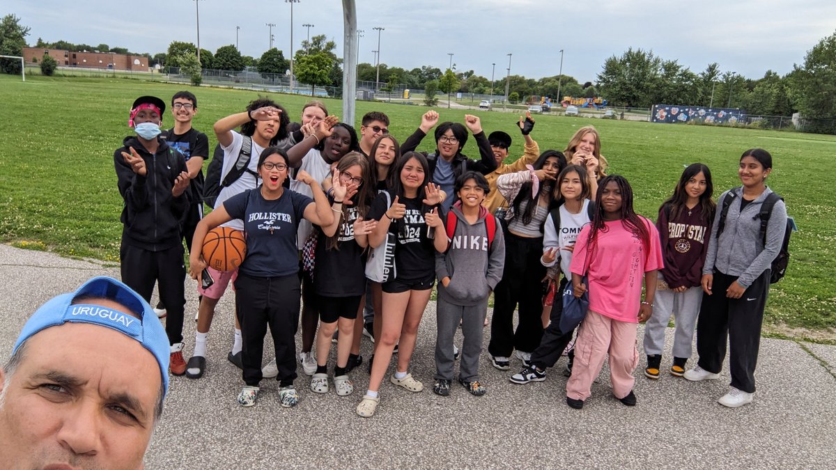 Carlos Trias (@mrtriassjhn) on Twitter photo Thank you to my 2023-2024 <a href="/CNEWM_DPCDSB/">St. John Henry Newman CES</a> class. Best of luck next year Grade 8 graduates, and Happy Summer everyone Thank you to my 2023-2024 <a href="/CNEWM_DPCDSB/">St. John Henry Newman CES</a> class. Best of luck next year Grade 8 graduates, and Happy Summer everyone