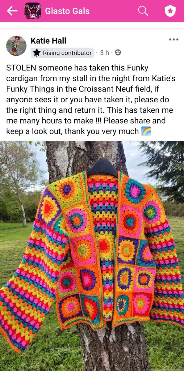 GlastoGals's tweet image. #glastonbury #stolen @PoliceAtGlasto