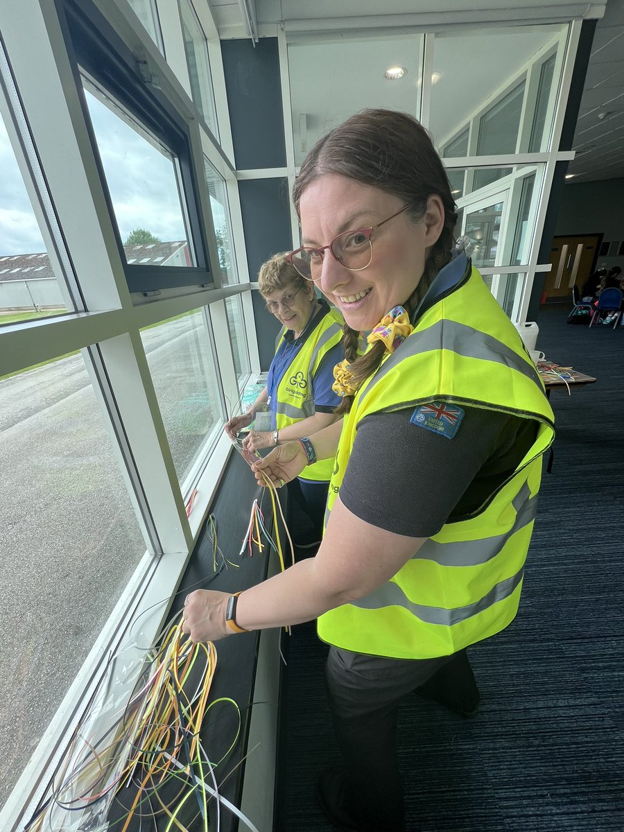 Volunteers in action!  We couldn’t do it without them… #granddayout.  Fancy helping out? girlguidingleeds.org.uk/volunteer/