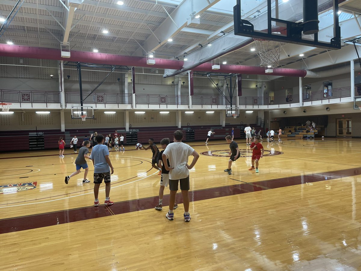 Holy Cross College tweet media