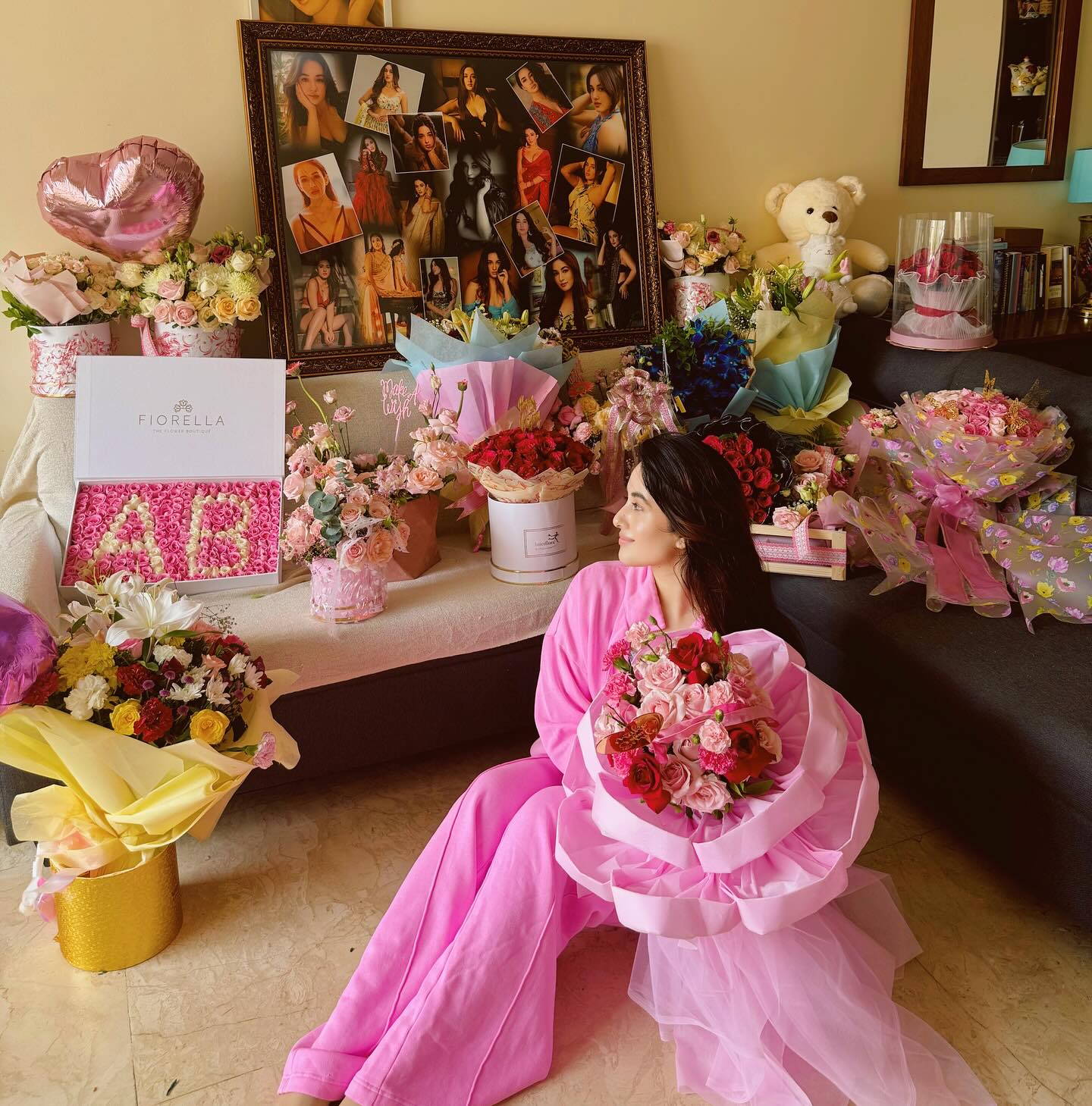 GRPhmhHbEAIJW1B?format=jpg&name=large