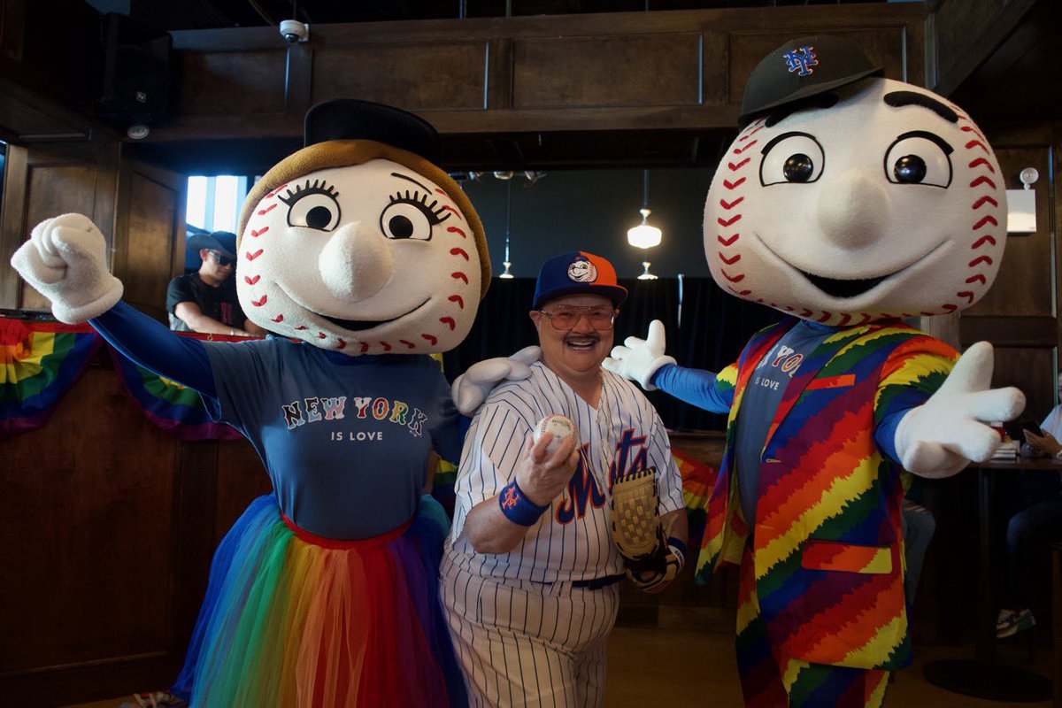 CitiField's tweet photo. Citi Field is home to everyone! 🌈⚾️ https://t.co/4NgzRotWAF